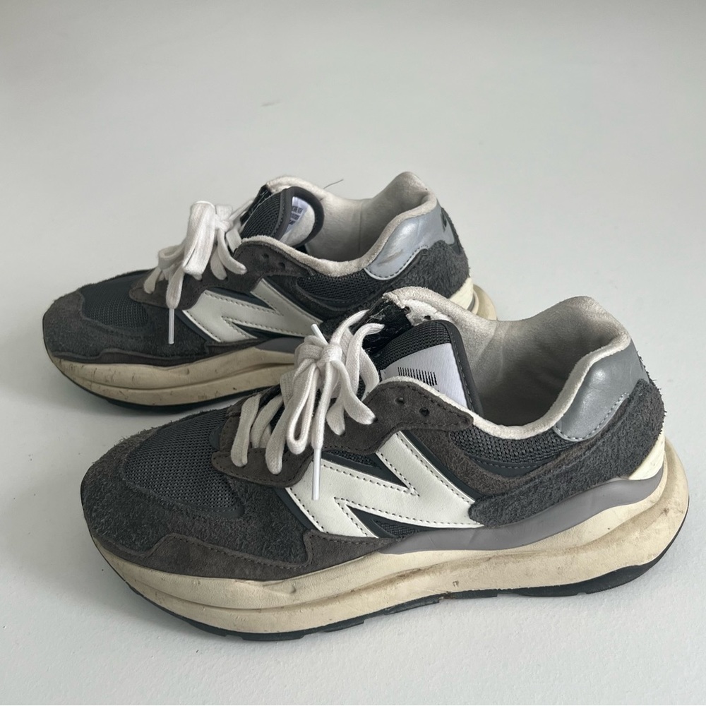 New balance 57/40 grey dad shoe sneaker